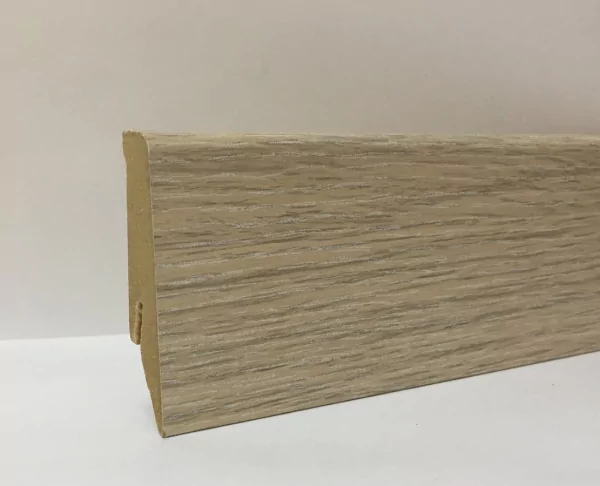 ПЛИНТУС CLASSIC 58*19*2400 LCC73