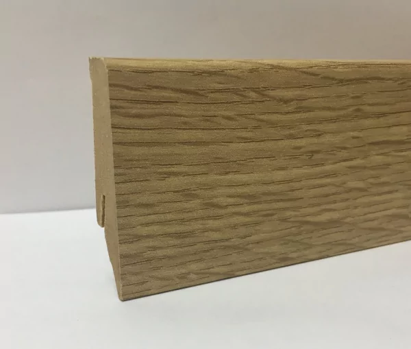 ПЛИНТУС CLASSIC 58*19*2400 LCC36